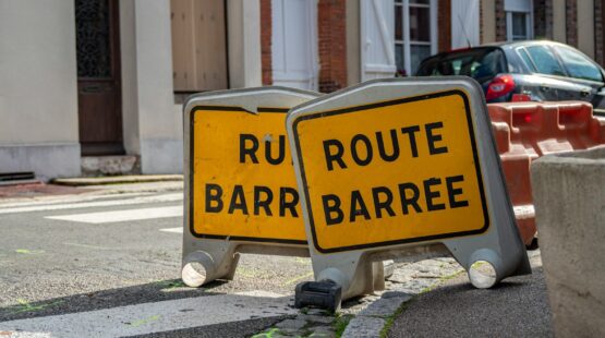 two route barree signage on road